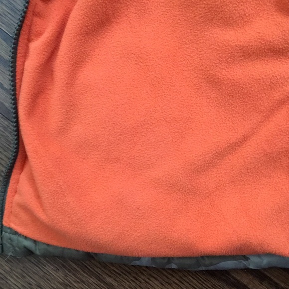 Old navy camo puffer winter vest M 8 - Picture 7 of 7